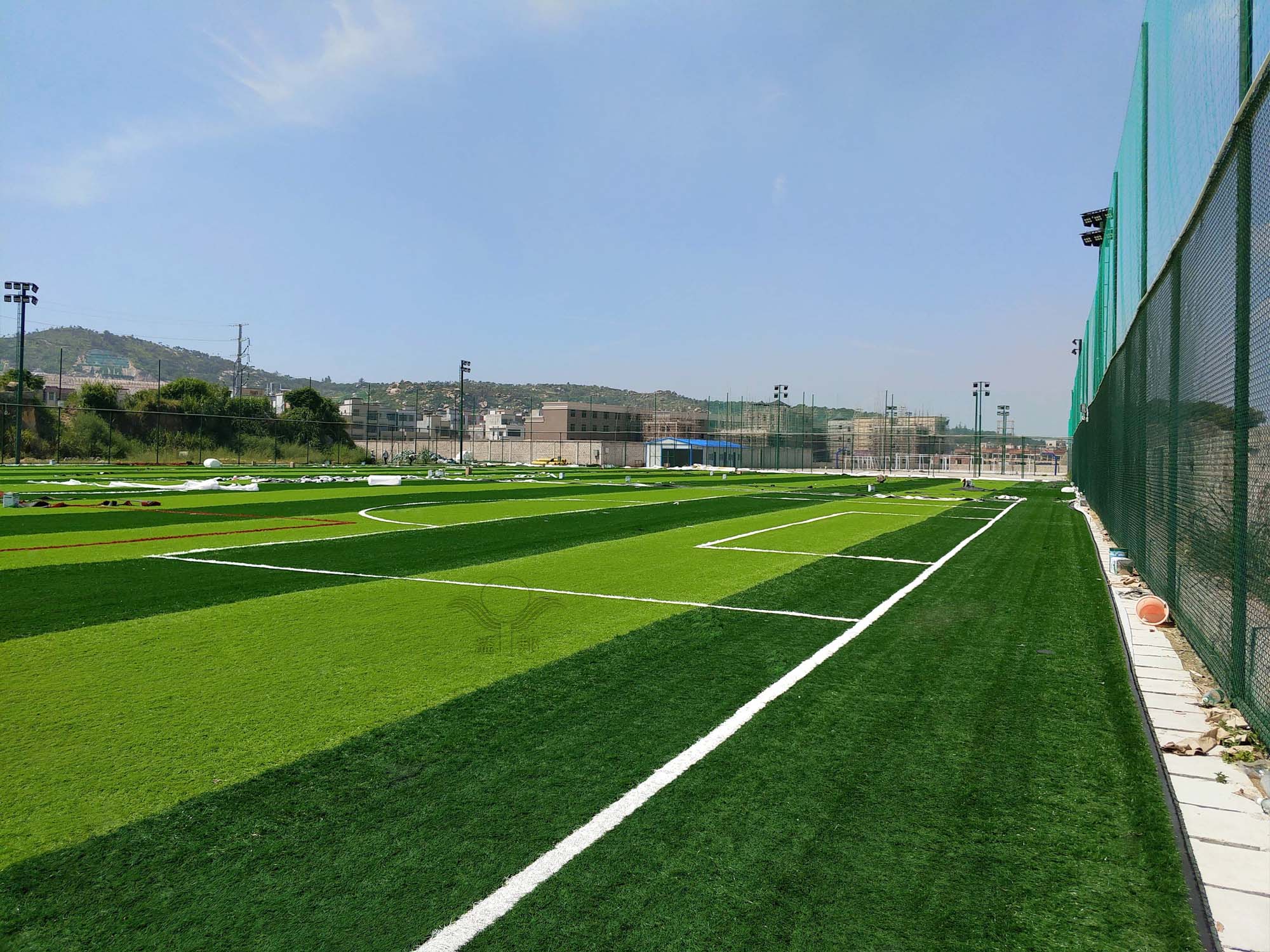 足球场人造草