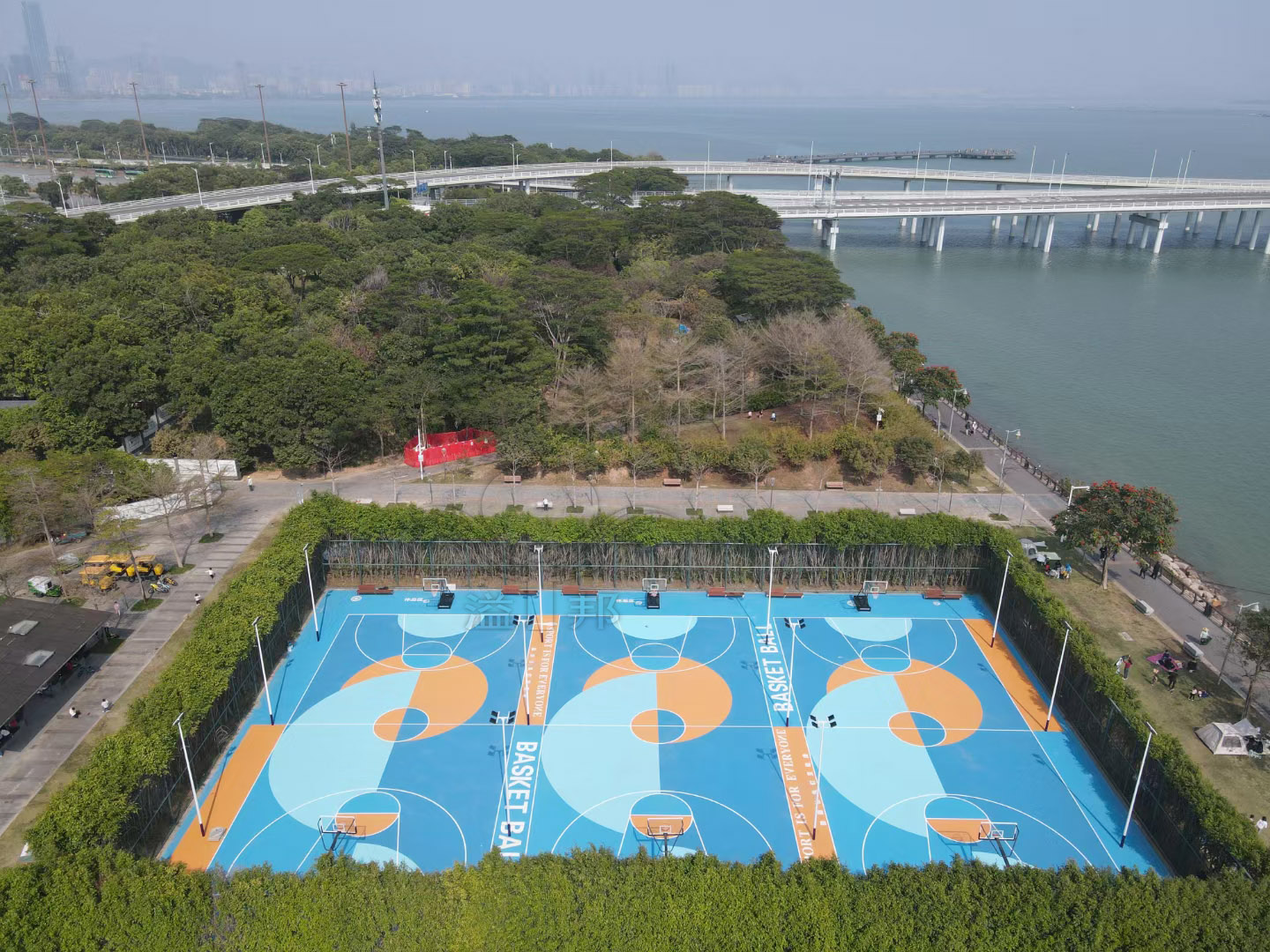 公园篮球场 公园篮球场