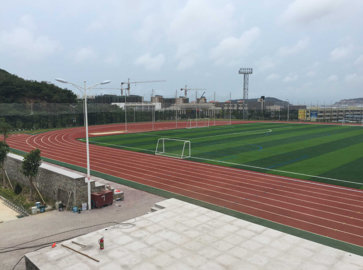阳江核电400米跑道、足球场效果图